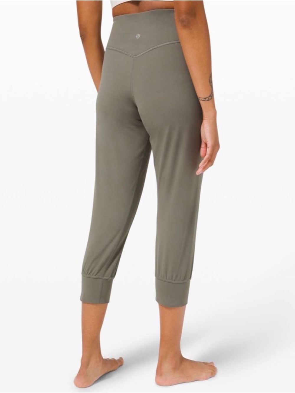 Lululemon align joggers cropped